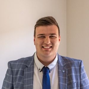 Meet your Posher, Alex